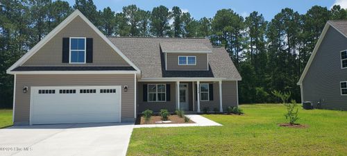 114 Rolling Water Ln, Swansboro, NC, 28584-0340 | Card Image