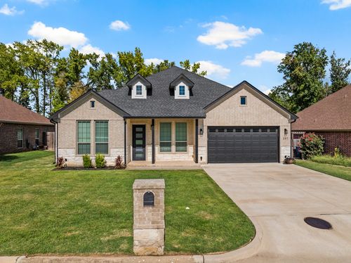 237 Kathryns Ct, Mount Pleasant, TX, 75455-6764 | Card Image