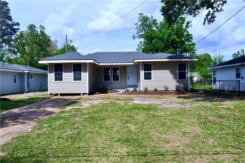 2143 Wettermark St, Alexandria, LA, 71301-3753 | Card Image