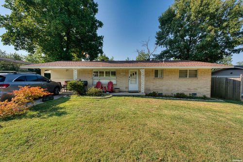 2109 Hobson Ave, Hot Springs, AR, 71913-3037 | Card Image