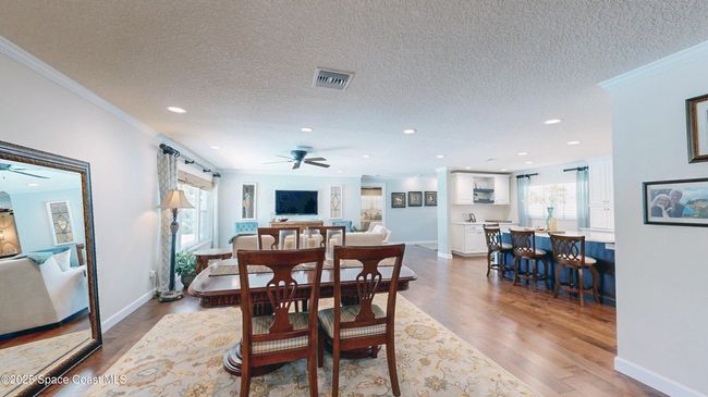 211 Jamaica Dr, House other with 3 bedrooms, 3 bathrooms and null parking in Cocoa Beach FL | Image 11