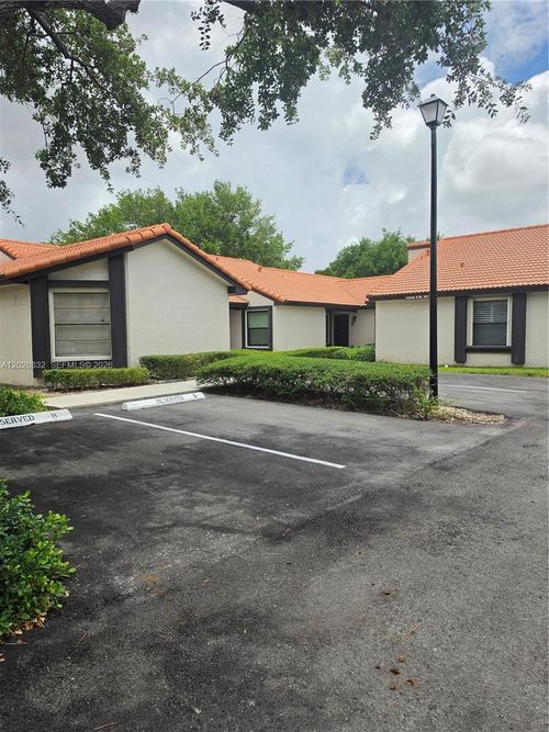 54f-15240 Sw 45th Ter, Miami, FL, 33185-4476 | Card Image
