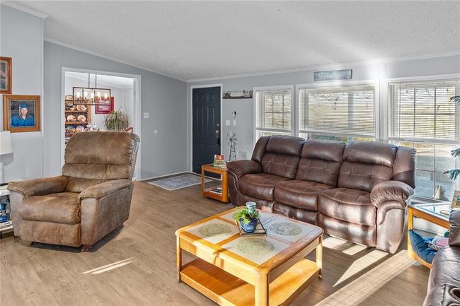 24761 Willow Branch Rd, House other with 3 bedrooms, 2 bathrooms and null parking in Flemington MO | Image 5