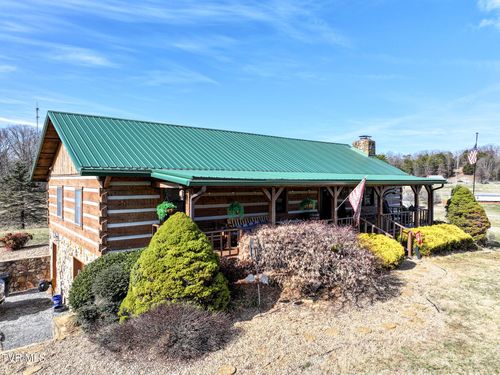 585 Sioux Trail, Greeneville, TN, 37743 | Card Image