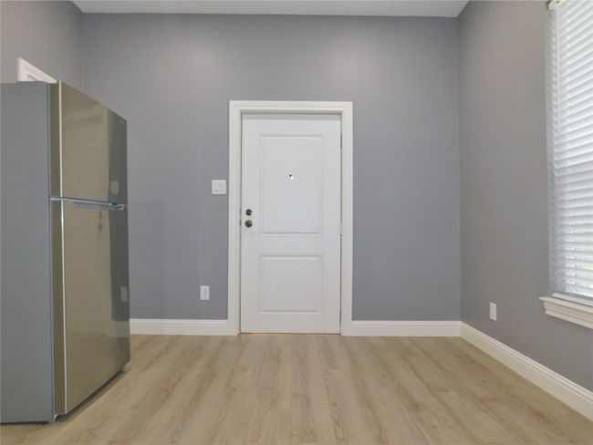 1422 N Locust St, Home with 1 bedrooms, 1 bathrooms and null parking in Denton TX | Image 11