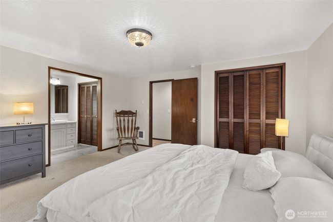 Primary Suite | Image 15