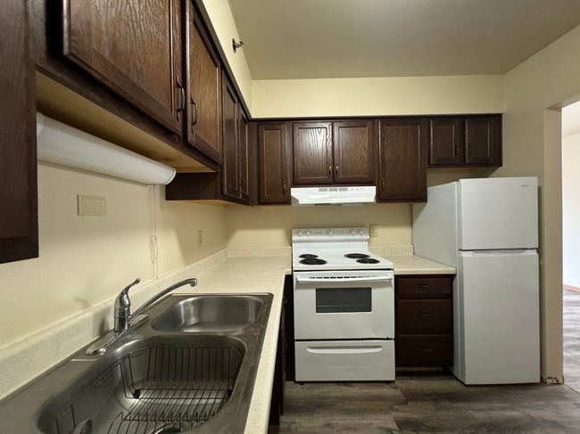 1BR - 605 Chase Blvd, Condo with 1 bedrooms, 1 bathrooms and null parking in SUN PRAIRIE WI | Image 5