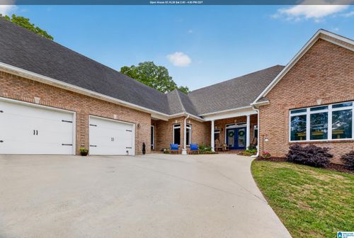 926 Deblyn Cir, Moody, AL, 35004-2509 | Card Image