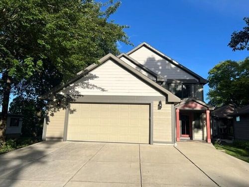 7325 W Wind Lake Road, RACINE, WI, 53185 | Card Image