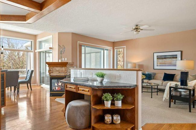 54 Chapala Crescent Se, Home with 3 bedrooms, 2 bathrooms and 4 parking in Calgary AB | Image 8