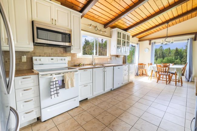71034-AANDAMPB - Township Road 38-1 Rocky Mtn. House, House other with 4 bedrooms, 2 bathrooms and null parking in Rocky Mountain House AB | Image 9