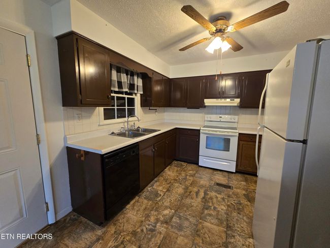 288 Machine Branch Rd, House other with 3 bedrooms, 2 bathrooms and null parking in Ewing VA | Image 12