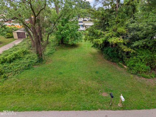 20621 Westhaven Avenue, Southfield, MI, 48075 | Card Image