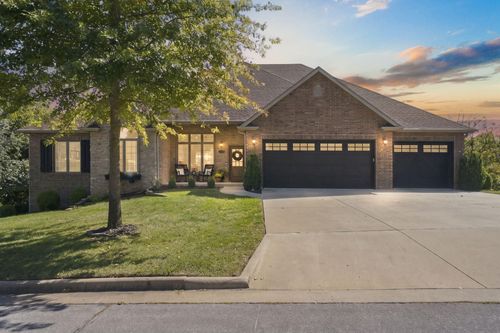 3312 W Bluffview St, Springfield, MO, 65810-7515 | Card Image