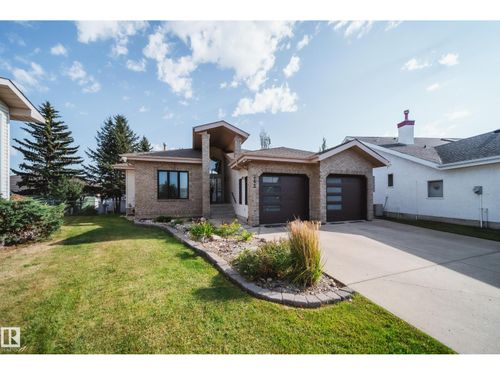 242 Running Creek Lane Nw, Edmonton, AB, T6J6V9 | Card Image