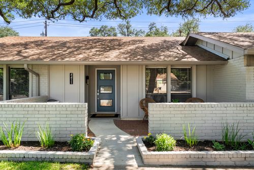 4411 Bilboa Dr, Austin, TX, 78759-5219 | Card Image