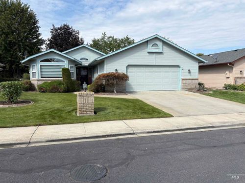 8549 Willowpark Dr, Garden City, ID, 83714 | Card Image