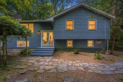 7 Hillcrest Dr, Acton, MA, 01720-4340 | Card Image