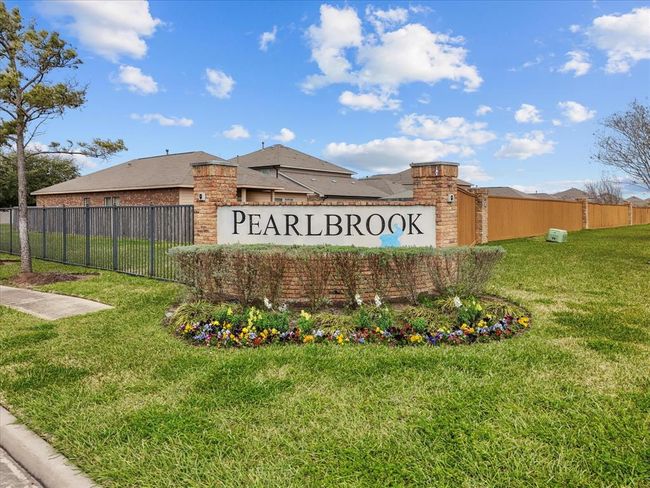 8117 Ocean Jasper Ln, House other with 4 bedrooms, 2 bathrooms and 2 parking in Texas City TX | Image 9