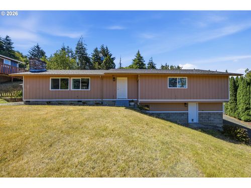 740 H St, Coos Bay, OR, 97420-4438 | Card Image