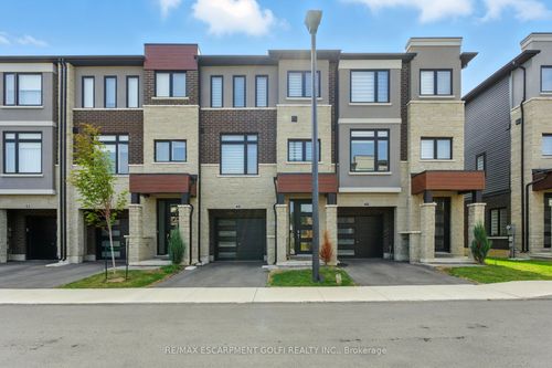 48 Capstone Lane, Hamilton, ON, L9C0E8 | Card Image