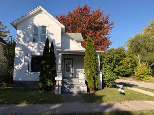 200 S Farragut St, Bay City, MI, 48708-7353 | Card Image