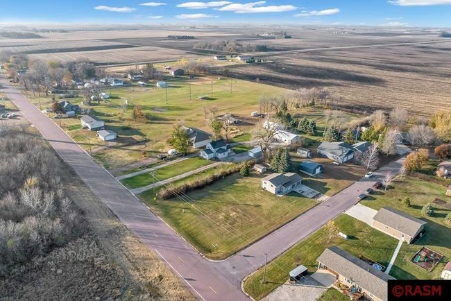 405 Sparks Dr, House other with 3 bedrooms, 2 bathrooms and null parking in Granada MN | Image 45