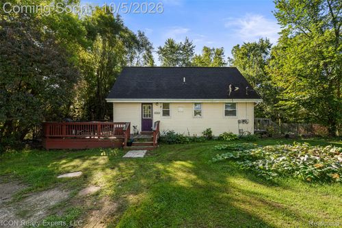 6108 Dryden Rd, Dryden, MI, 48428-9800 | Card Image
