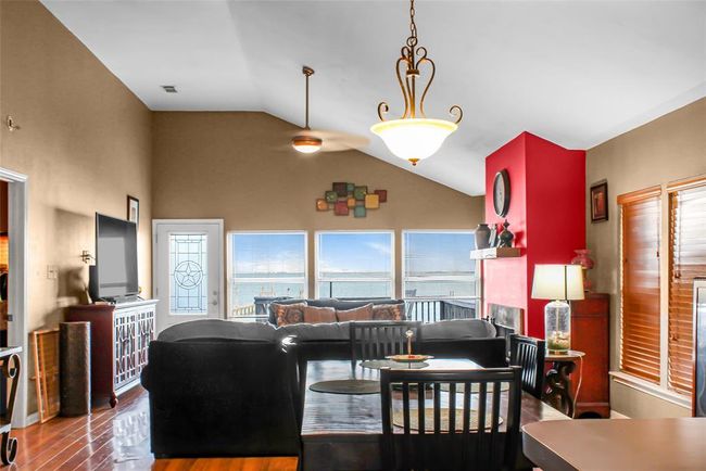 1437 John St, House other with 2 bedrooms, 3 bathrooms and null parking in San Leon TX | Image 36