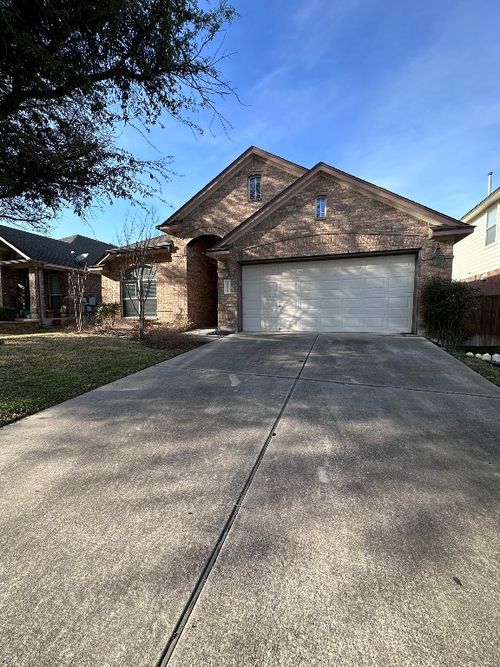 1721 Stonehaven Ln, Round Rock, TX, 78665-5007 | Card Image