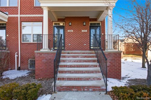 1468 Devon Ln, Troy, MI, 48084-7046 | Card Image