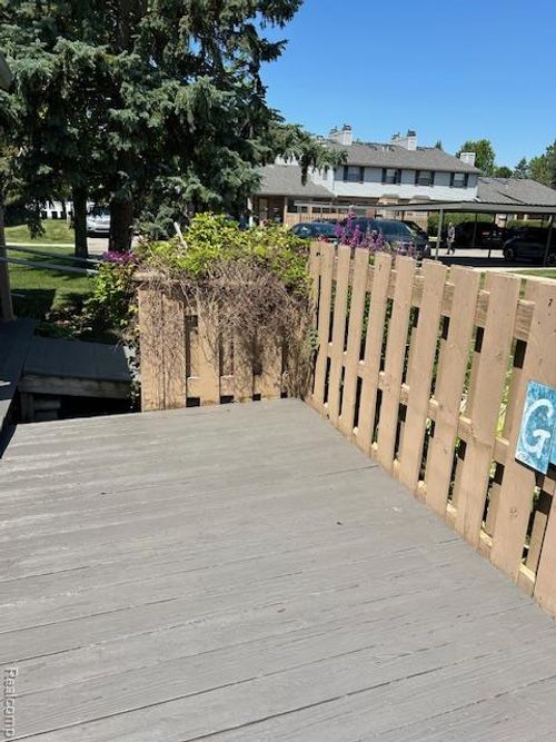 64-2011 Vine Way Dr Drive, Canton Charter Township, MI, 48188 | Card Image