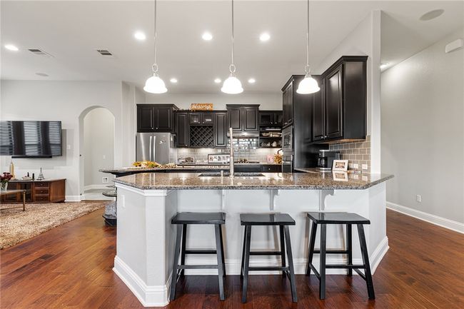 201 Glenfiddich Ln, House other with 4 bedrooms, 3 bathrooms and 4 parking in Lakeway TX | Image 7