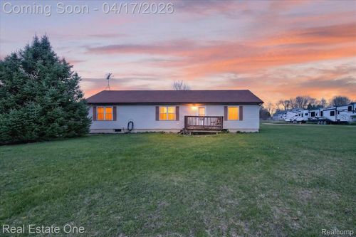 7841 Bergin Rd, Howell, MI, 48843-8039 | Card Image