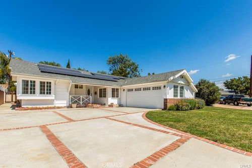 16009 Acre St, North Hills, CA, 91343 | Card Image