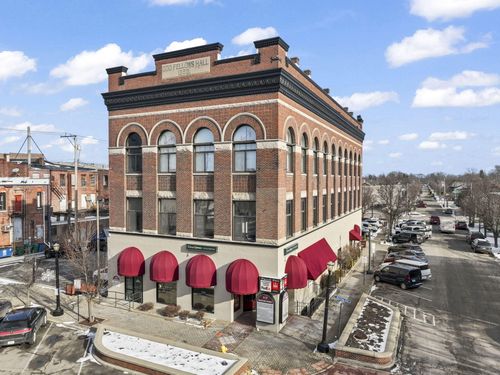 717 Michigan Ave, La Porte, IN, 46350-3371 | Card Image