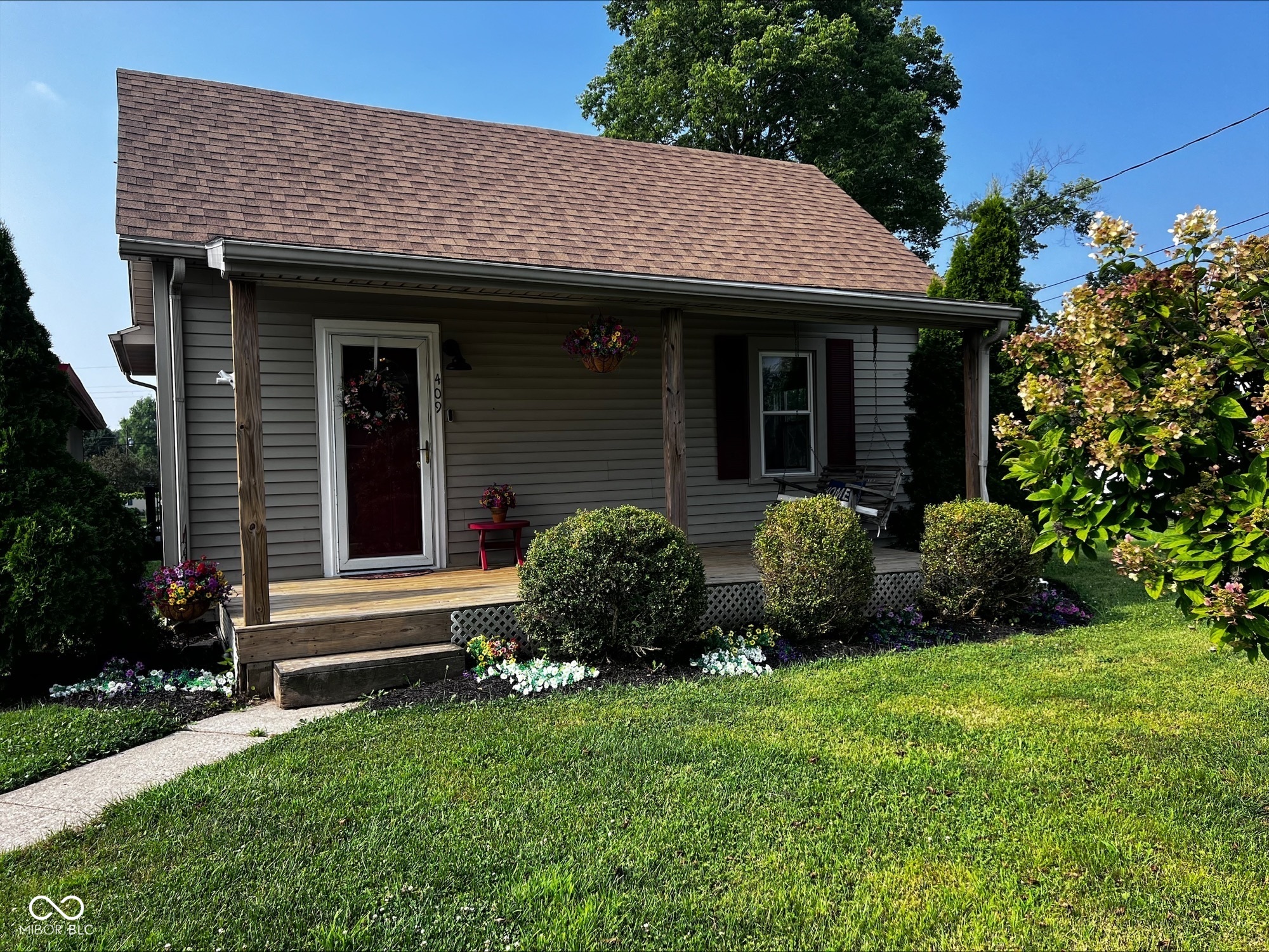 Residential in Lapel 2