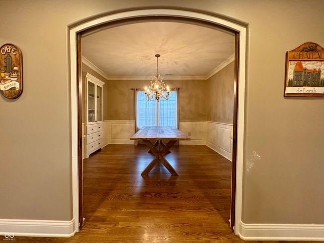 DINING ROOM | Image 14