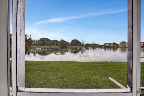 apt-105-9400 N Hollybrook Lake Dr, Pembroke Pines, FL, 33025-1505 | Card Image