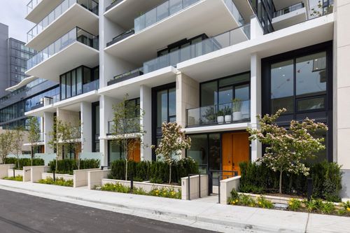 th1-135 E 13 Street, North Vancouver, BC, V7L0J8 | Card Image