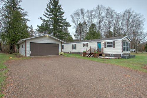 8104 Willow St, Willow River, MN, 55795-9703 | Card Image