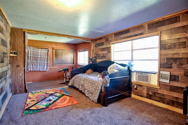 567 S Caney Loop, Home with 4 bedrooms, 2 bathrooms and 2 parking in Chester TX | Image 20