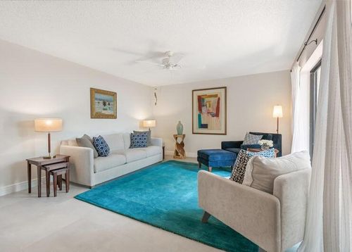 825 Center 32b Street, Jupiter, FL, 33458 | Card Image