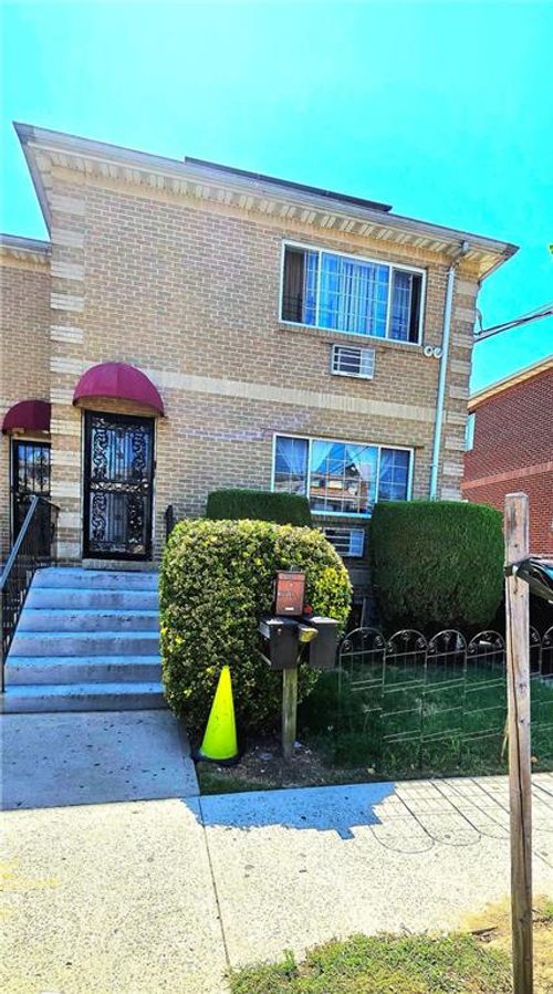 646 E 103rd St, Brooklyn, NY, 11236-2502 | Card Image
