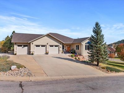 1932 Remuda Ln, House other with 5 bedrooms, 4 bathrooms and null parking in Spearfish SD | Image 2