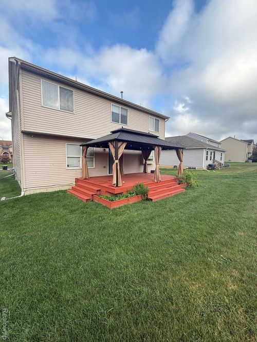 321 Tom Ave, Pontiac, MI, 48341-1056 | Card Image