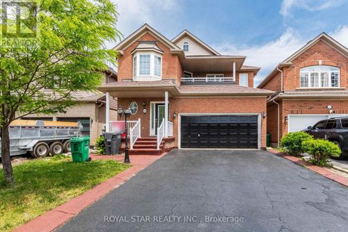 55 Newark Way, Brampton, ON, L7A2W8 | Card Image
