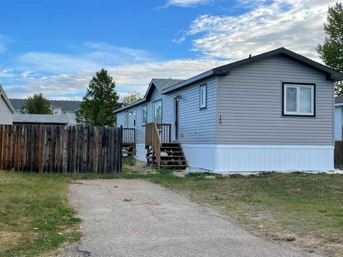 140 Caouette Cres, Fort Mcmurray, AB, T9K2H5 | Card Image