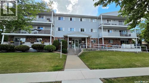 12-1391 98th St, North Battleford, SK, S9A0M1 | Card Image