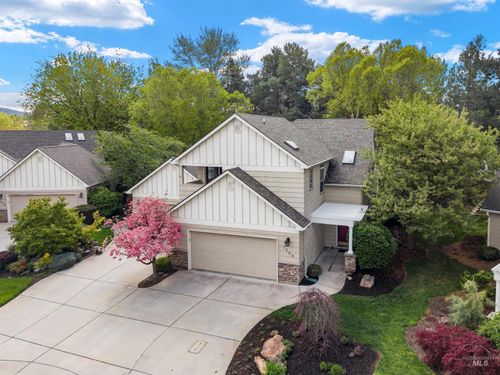 7509 W Hathaway Ln, Garden City, ID, 83714-9012 | Card Image